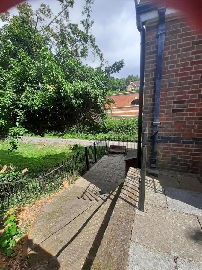 Alum House Villa Tewkesbury Exterior photo